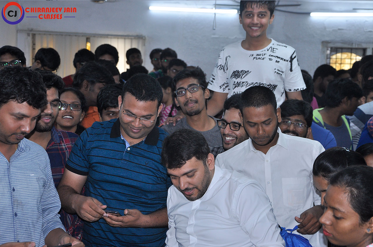 Picture of CA Chiranjeev Jain with CA students in Hyderabad at his coaching classes facility.